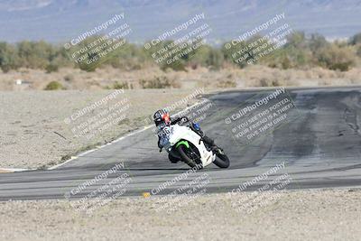 media/Dec-07-2025-CVMA (Sun) [[3e7d2de5dc]]/Race 9-Formula UL Shootout/